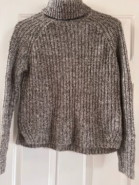 Abercrombie & Fitch Marled Taupe Gray Turtleneck Sweater